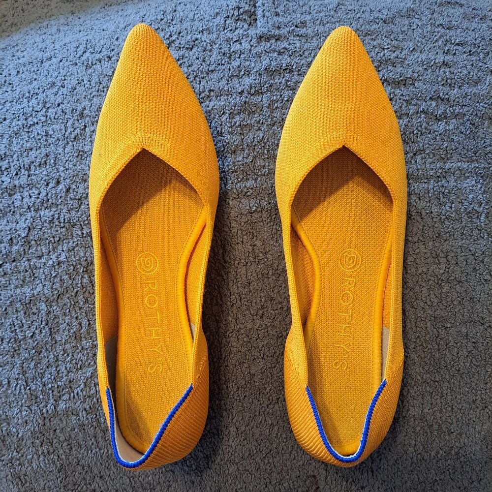 Yellow Rothy's The Point flats Size 9